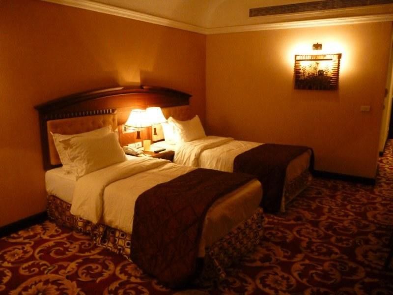 Basra International Hotel Exterior photo