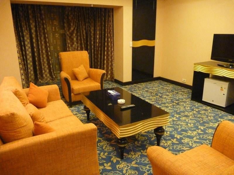 Basra International Hotel Exterior photo
